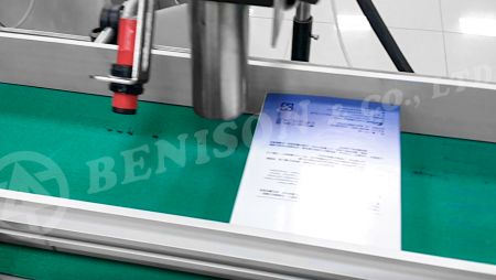 Wie werden Produktionsdaten und Chargencodes genau gedruckt?